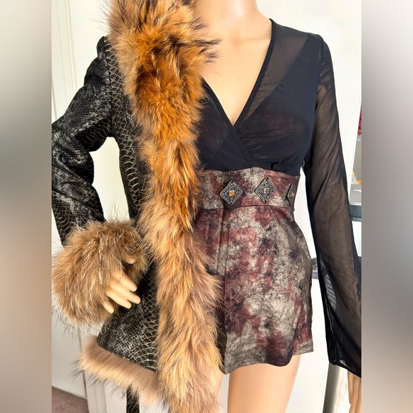 ✨NWOT✨ CACHE Absolutely Stunning Snake Leather Jacket with Fur Trim - Size 4 - Picture 6 of 12